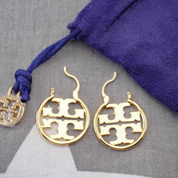 Tory Burch Miller Small Hoop Earrings in Gold (Brand New) - Picture 3 of 3